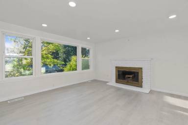 Main picture of 17723 23rd Ave SE