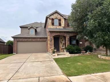 Main picture of 704 Ely Ct