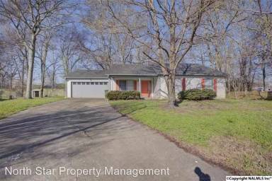 Main picture of 15002 Ashwood Cir SE