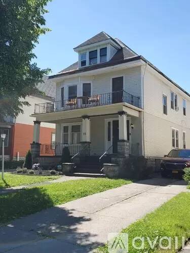 Main picture of 73 Blaine Ave