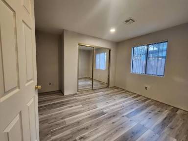 Main picture of 3005 N Richey Blvd