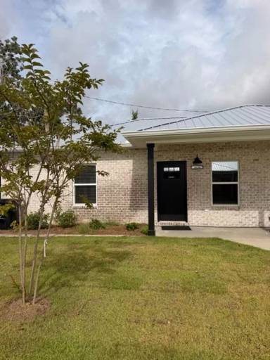 Main picture of 3628 E Orlando Rd