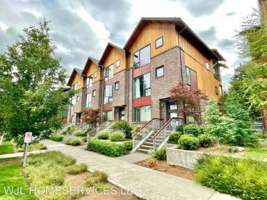 Main picture of 6525 34th Ave NE
