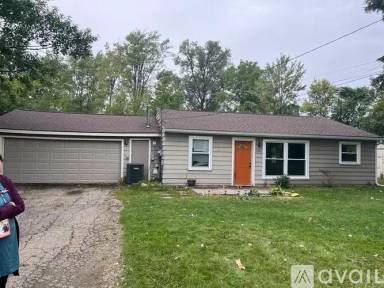 Main picture of 2880 Alexander Ave
