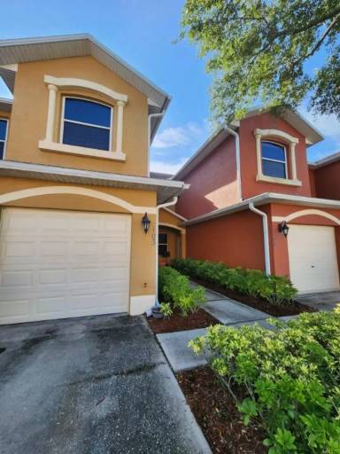 Main picture of 927 Ocaso Ln
