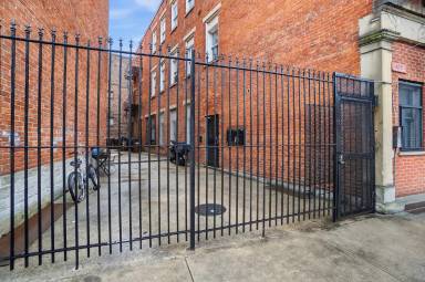 Main picture of 409 Findlay St