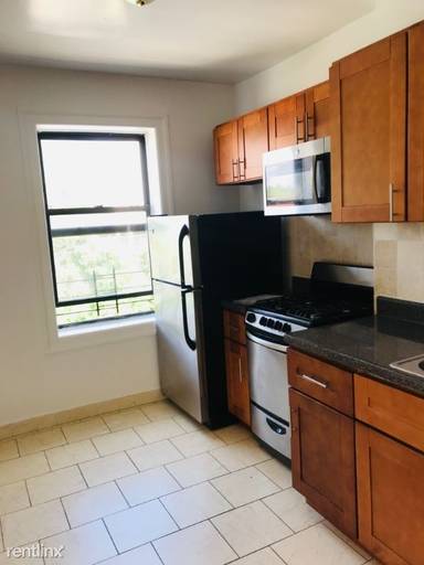 Main picture of 2 Berkeley Ave