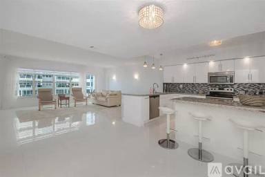 Main picture of Regency South Condominium