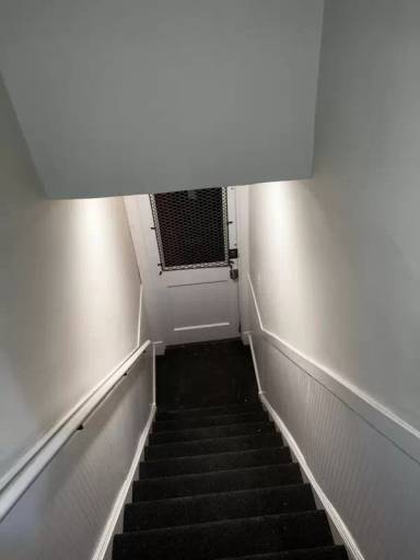 Main picture of 6634 S Minerva Ave