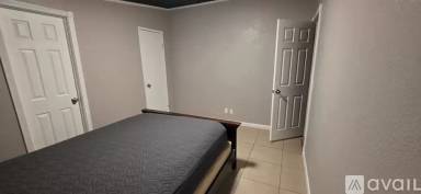 Main picture of 1813 W Shiprock St
