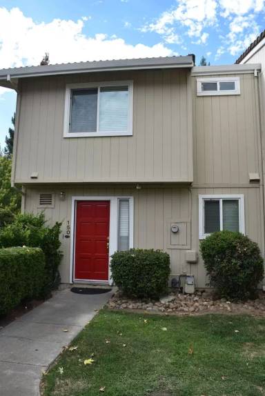Main picture of 150 Arcadia Dr