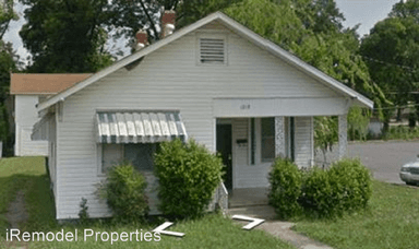 Main picture of 1215 W 16th St