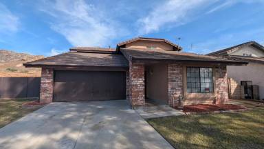 Main picture of 204 Celeste Dr