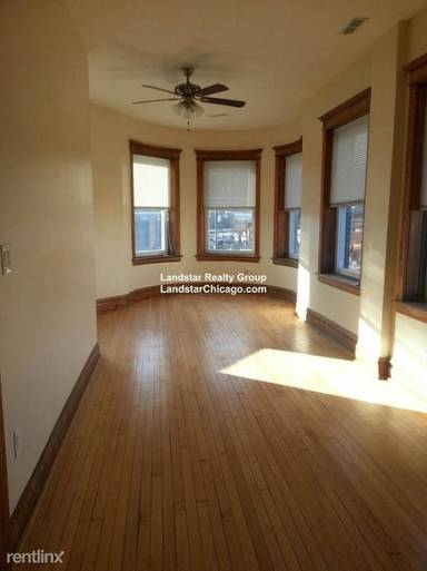 Main picture of 2863 W Fullerton Ave