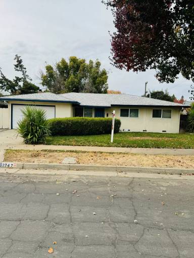 Main picture of 2747 Agnes Way