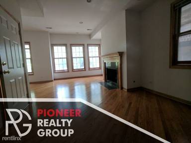 Main picture of 2719-23 N Wayne Ave