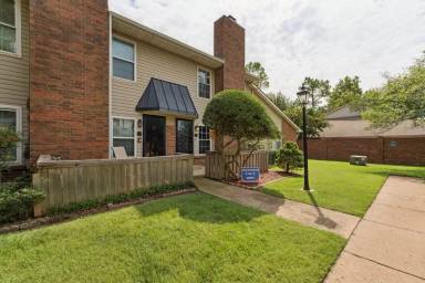 Main picture of Casady Apartments