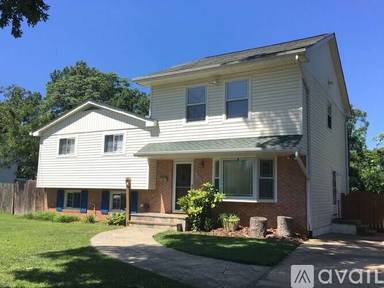 Main picture of 2506 N Shelley St