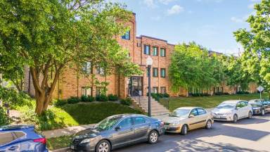 Main picture of 2631 Columbus Ave