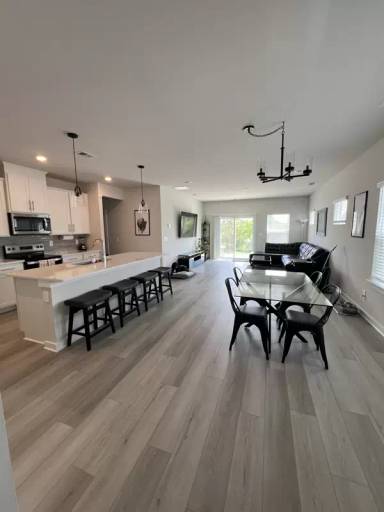 Main picture of 4256 Skyridge Dr