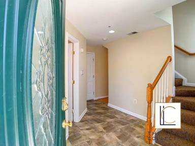 Main picture of 3520 19th St SE