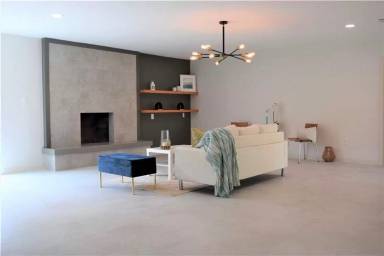 Main picture of 401 Marigold Ave