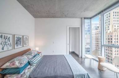 Main picture of 205 W Lake St
