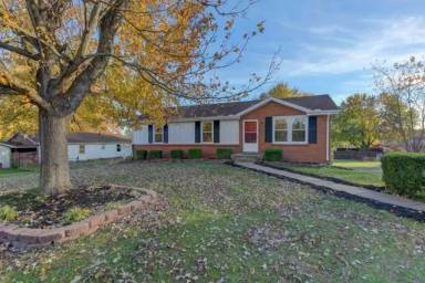 Main picture of 520 Cheatham Dr