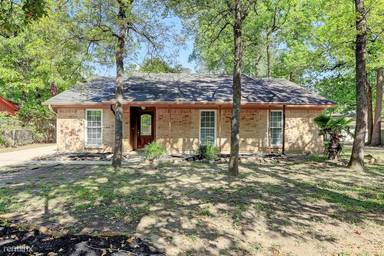 Main picture of 24326 Glen Loch Dr