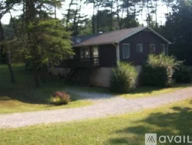 Main picture of 915 Bill Smith Rd