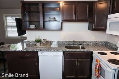 Main picture of 504 E Clark St