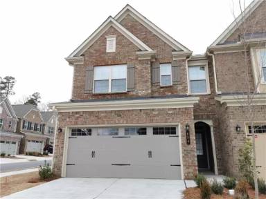 Main picture of 594 Bluff View Dr