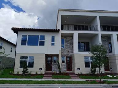 Main picture of 13635 Larkton Ln