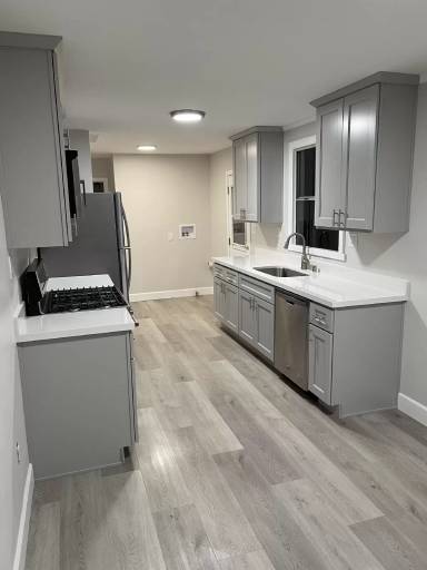 Main picture of 980 E Julian St
