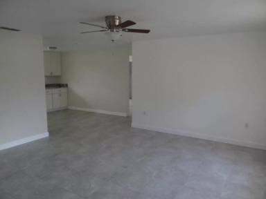 Main picture of 23269 Lehigh Ave