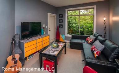 Main picture of 910 Gladstone St