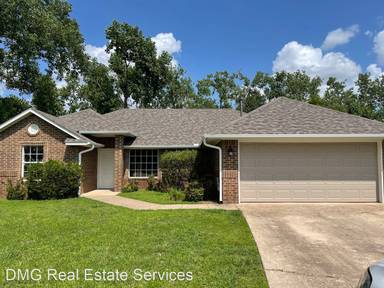 Main picture of 3325 Remington Ct