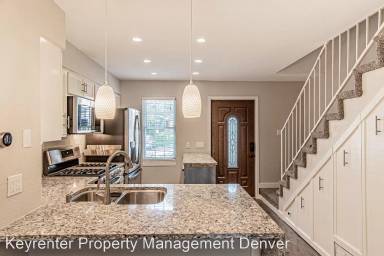 Main picture of 2923 W 81st Ave