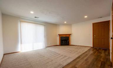 Main picture of 1260 Golden Gate Dr