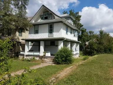 Main picture of 2637 Campbell St