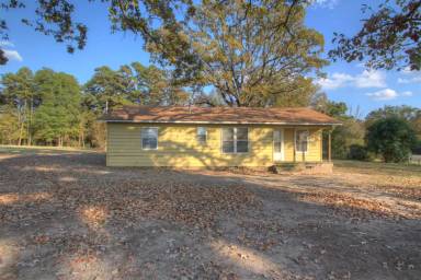 Main picture of 312 S Rondo Rd