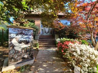 Main picture of 806 Maplewood Ave