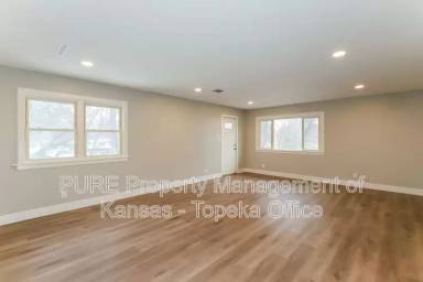 Main picture of 3320 SW Oakley Ave