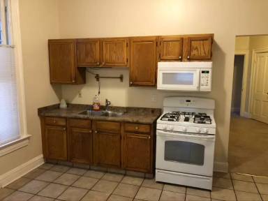 Main picture of 3212 Hackberry St
