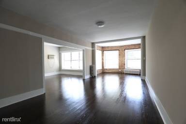 Main picture of 717 W Cornelia Ave