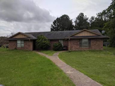 Main picture of 5533 County Road 149