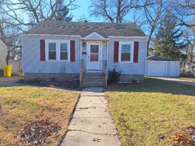 Main picture of 338 N Dwiggins St
