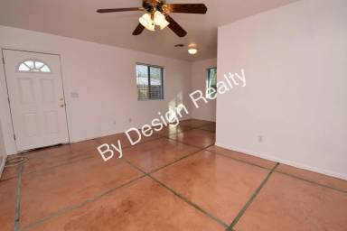 Main picture of 3046 N Park Ave