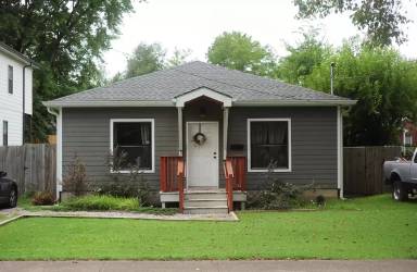 Main picture of 1719 17th Ave N