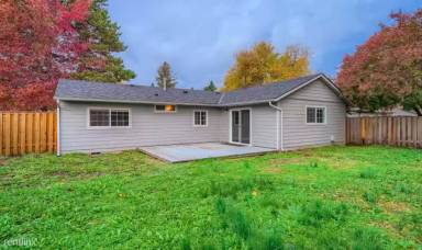 Main picture of 2310 SE 147th Ave